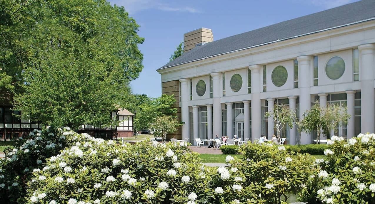 Az ellátás precíz nyomon követése: RFID a pszichiátriai osztályok biztonságában és felügyeletében