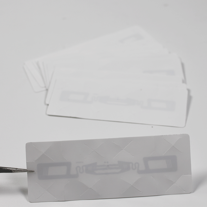 UHF RFID szélvédő címke 860~960MHz