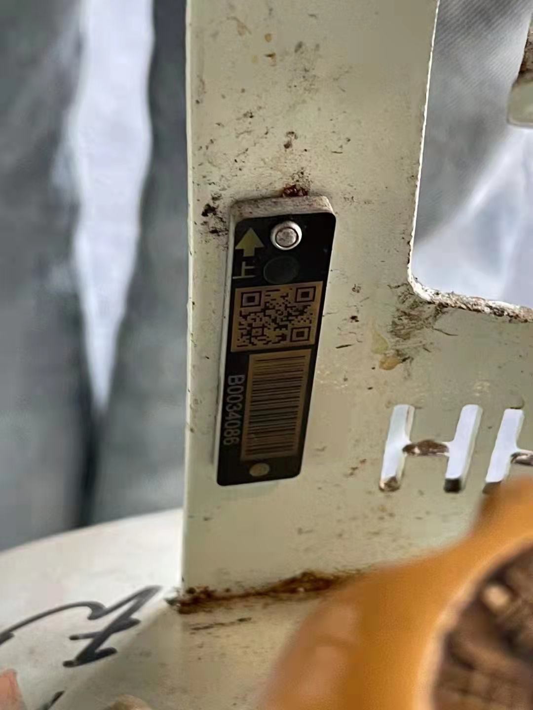 JT-K5213 52 * 13 mm-es RFID NYÁK-ba csomagolt fémcímke gázpalackok kezeléséhez