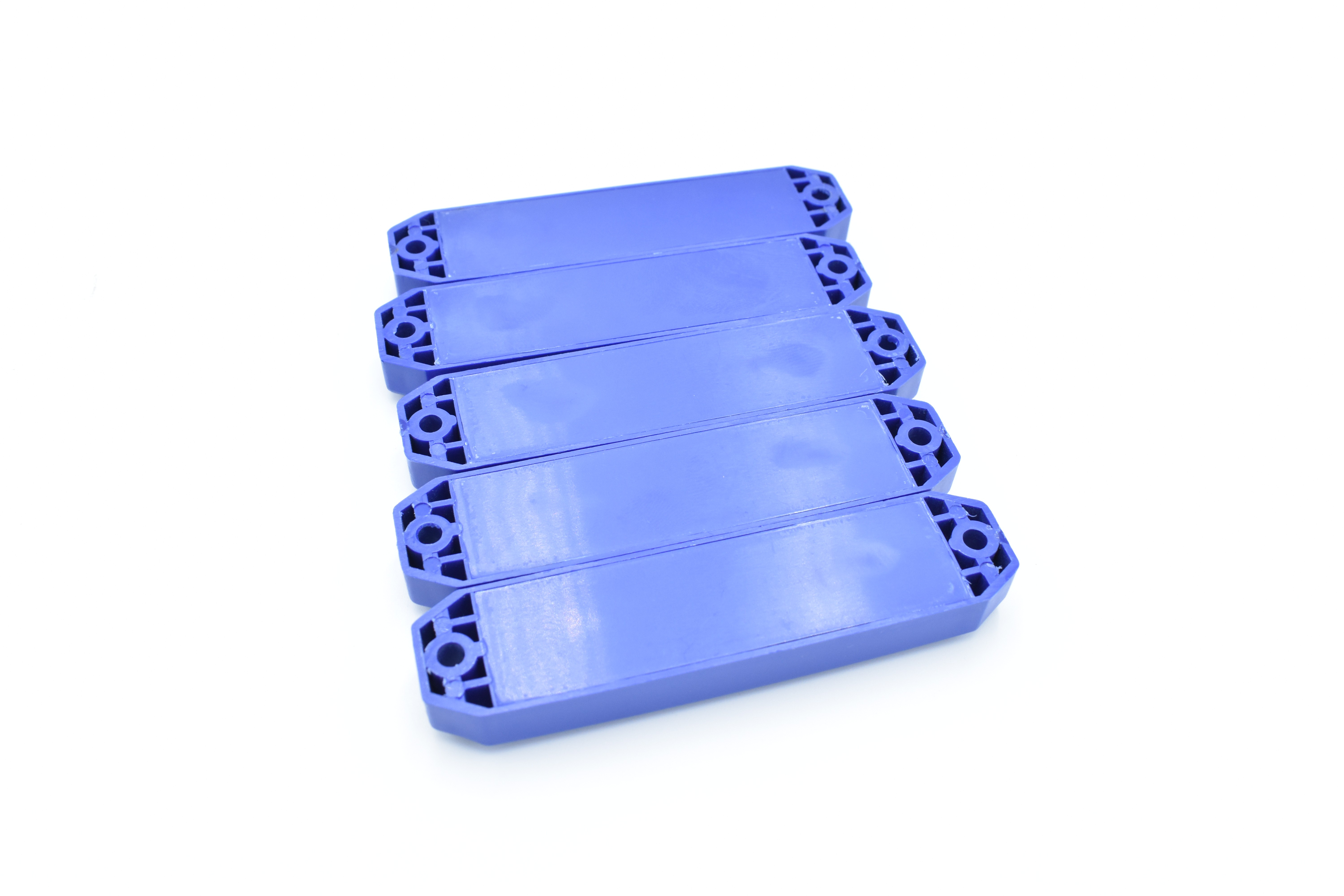 860-960 MHz-es fémmentes RFID címke vagyonkezeléshez