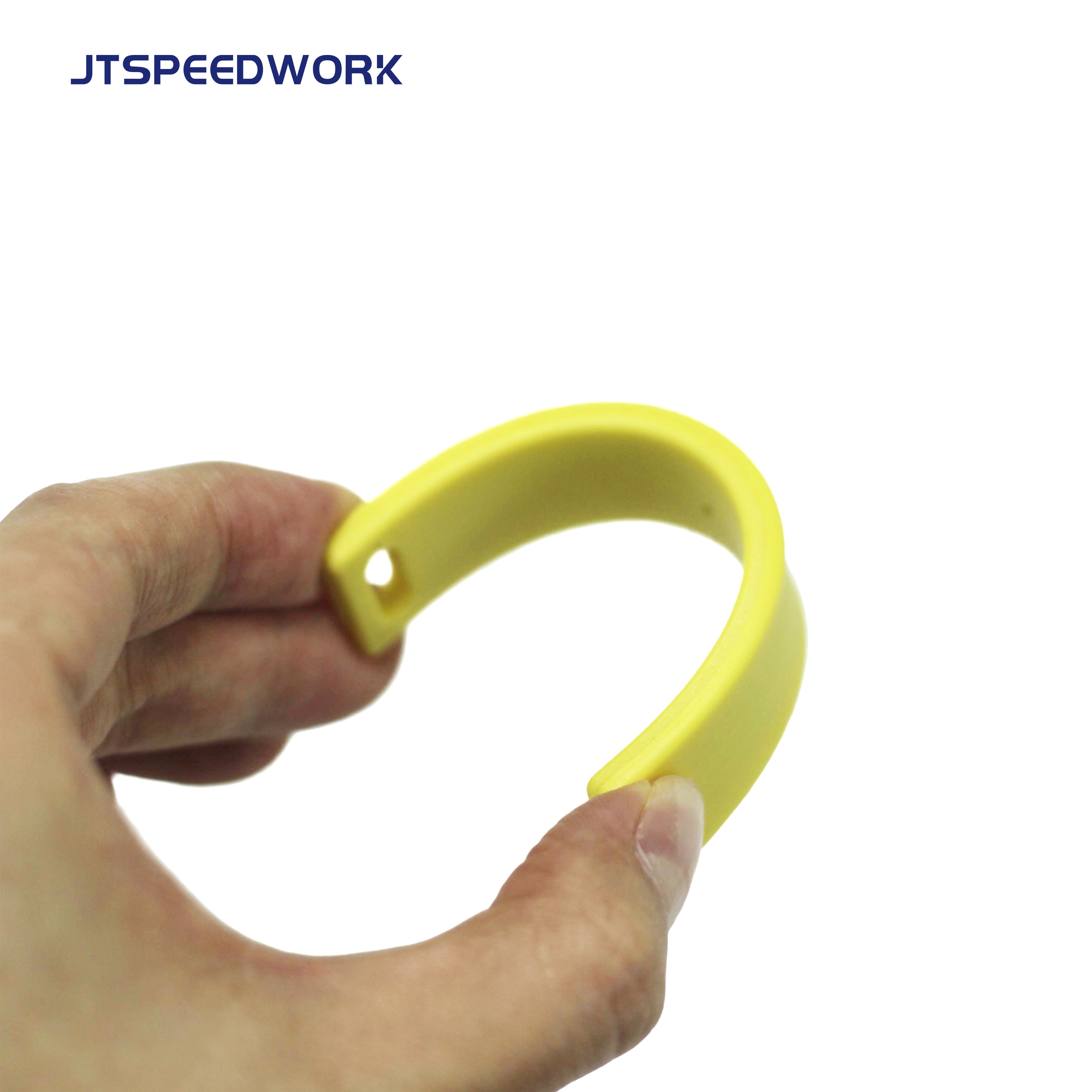 JT-K9018 90*18*4mm TPU UHF RFID Impinj Monza R6 Rugalmas fémcímke